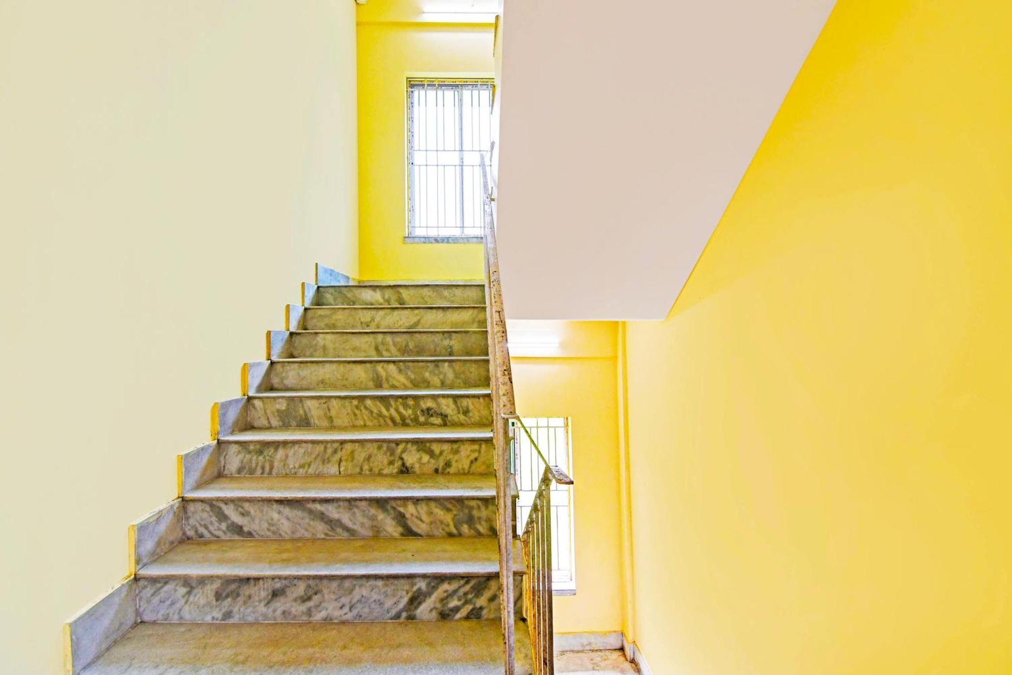 Super Hotel O Ruby Near Acropolis Mall Kalkutta Kültér fotó